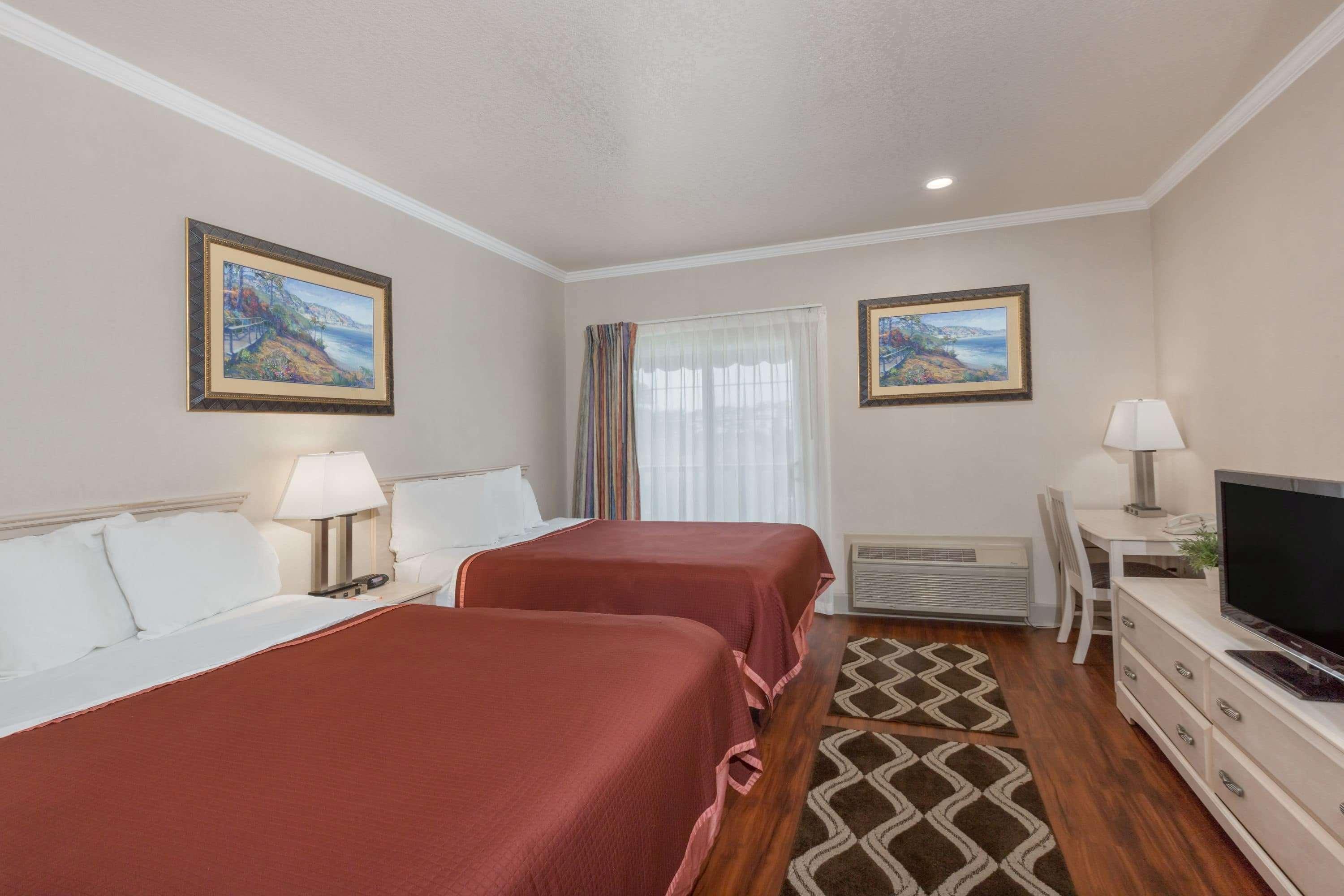Monarch Valley Inn Marina At Monterey Bay ภายนอก รูปภาพ