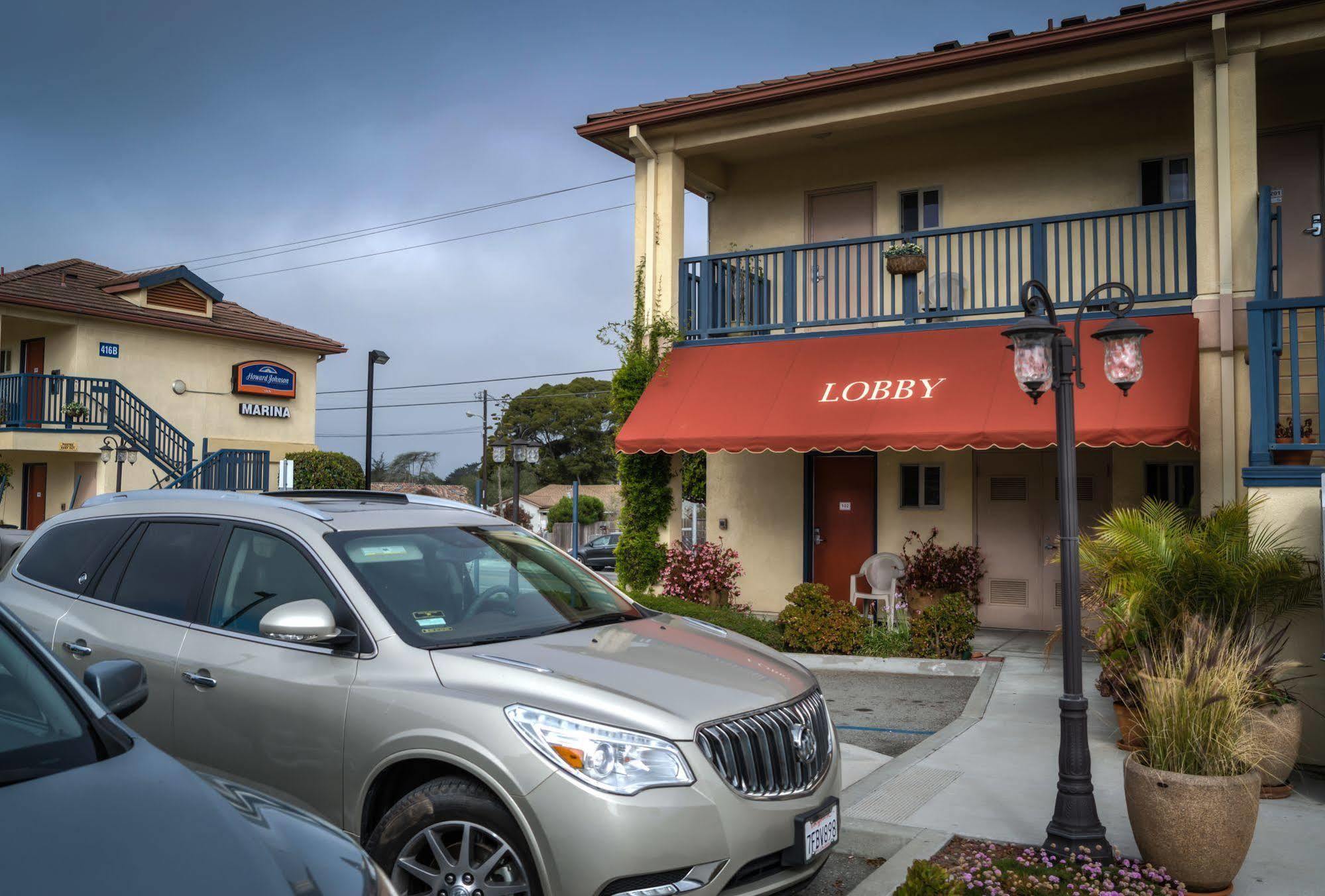 Monarch Valley Inn Marina At Monterey Bay ภายนอก รูปภาพ